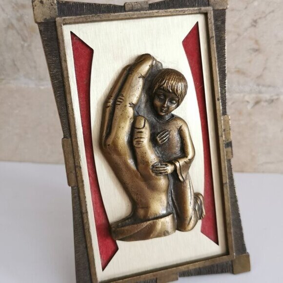 Boy's First Communion Art Vintage Religious Christian Praying Hand Italian - Picture 1 of 7